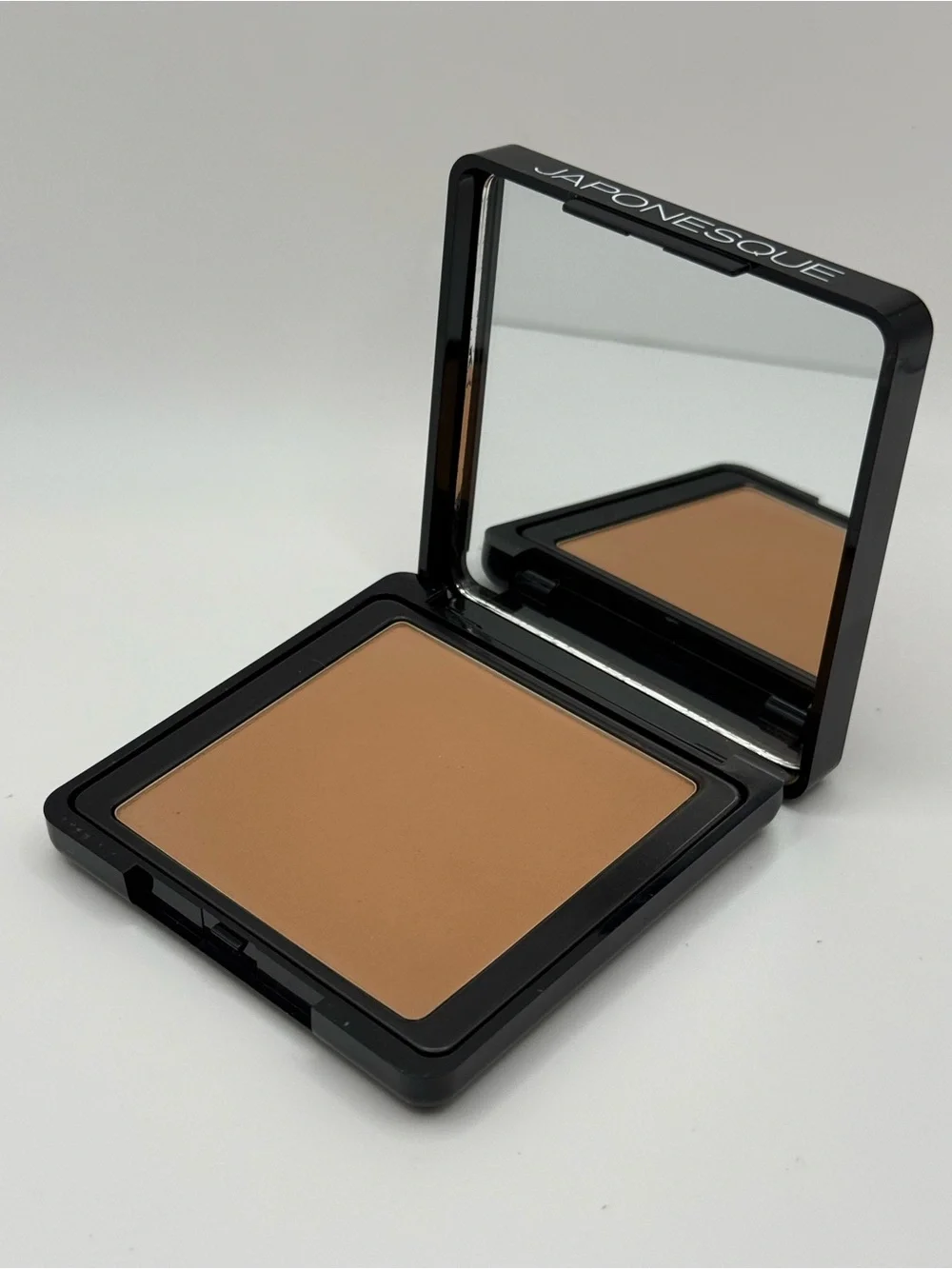 Japonesque Velvet Touch Finishing Powder Shade 04 13g New in Box